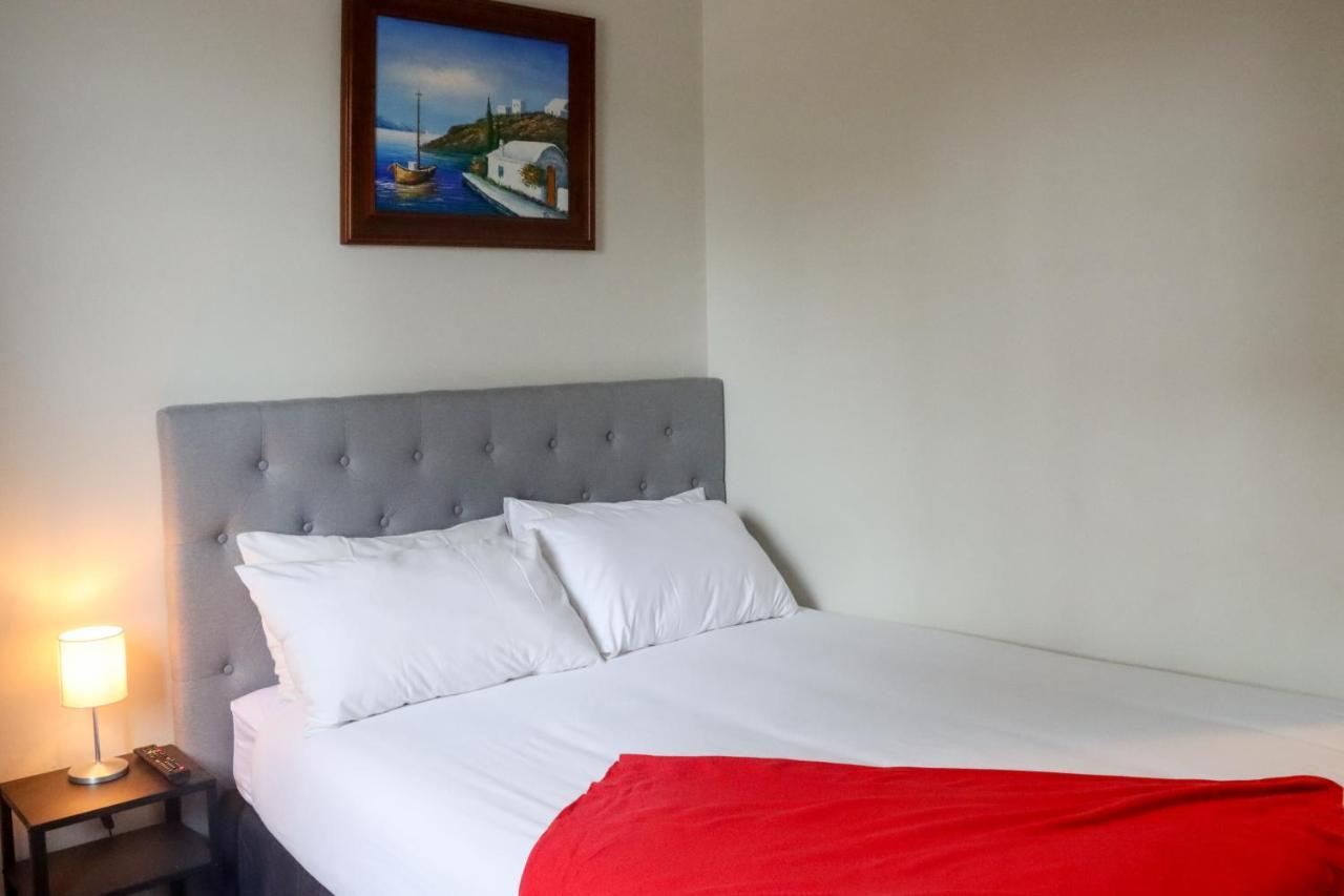 Tates Hotel Γουίνσδορ Εξωτερικό φωτογραφία