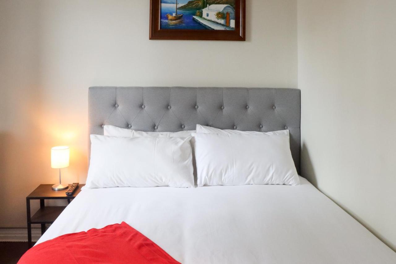 Tates Hotel Γουίνσδορ Εξωτερικό φωτογραφία
