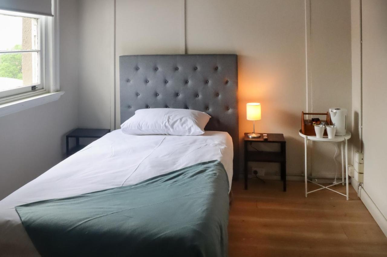 Tates Hotel Γουίνσδορ Εξωτερικό φωτογραφία